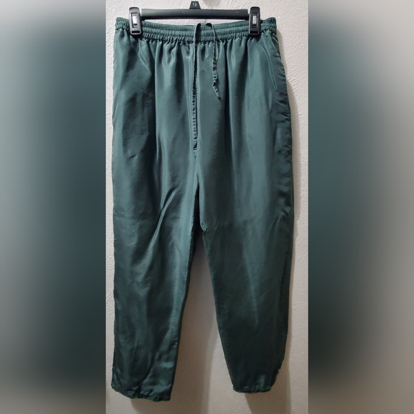 100% silk jogging pant suit. Vintage. - Picture 13 of 16